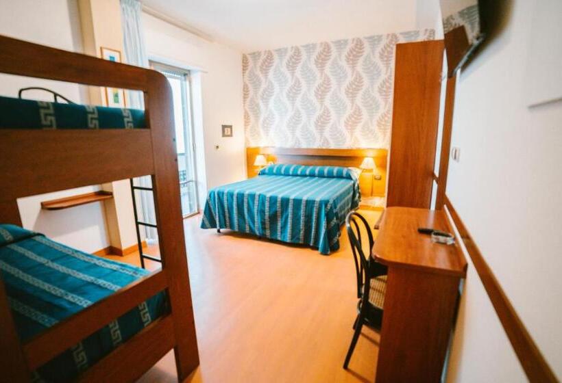 패밀리 룸 측면 바다 전망, Continental