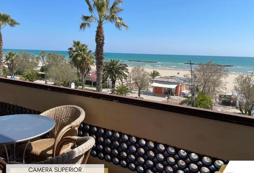 수피리어 패밀리 룸, Continental