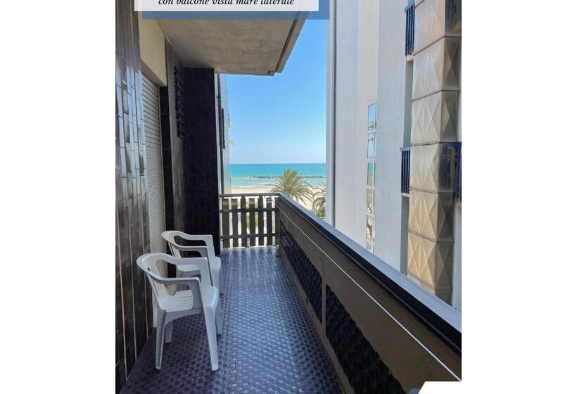 패밀리 룸 측면 바다 전망, Continental