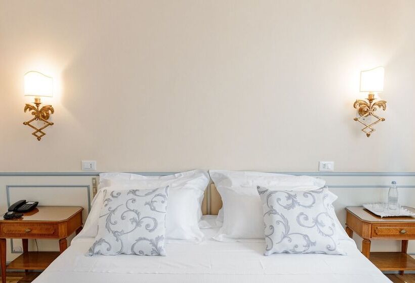 Habitación Estándar, Continental