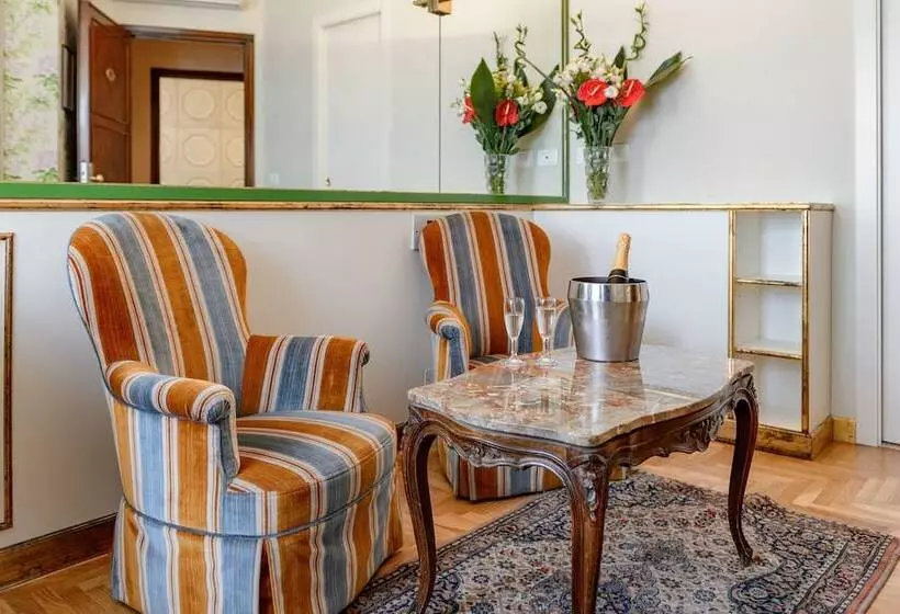 Suite, Continental