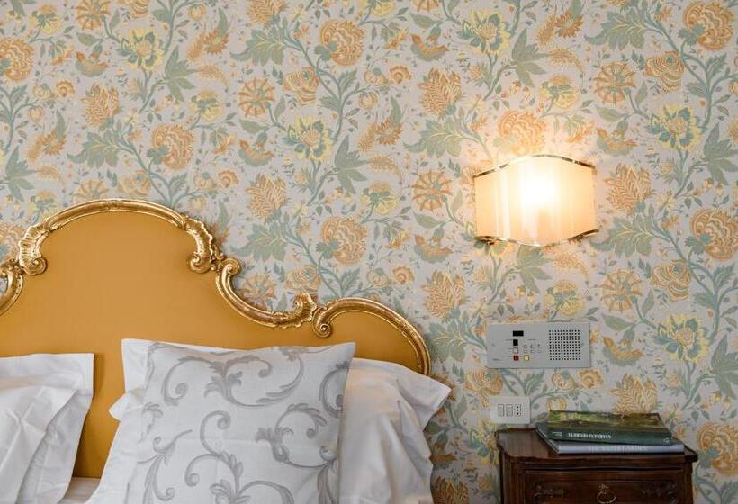 اتاق استاندارد با وان آب گرم, Continental