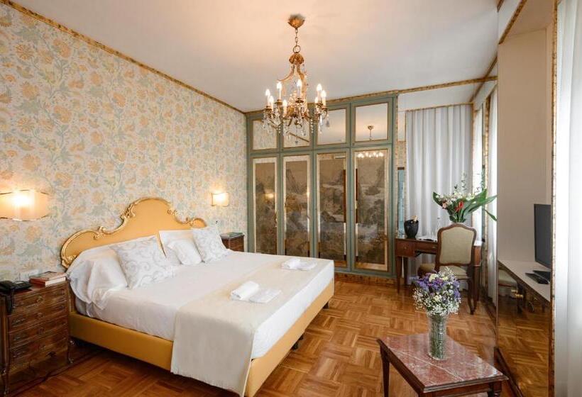 اتاق استاندارد با وان آب گرم, Continental