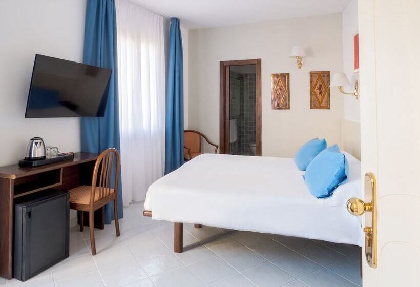 스탠다드 룸, Cristina