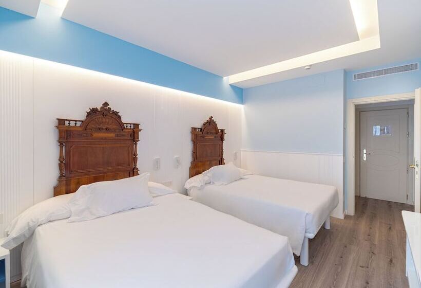 클래식 4인 룸, Cristina