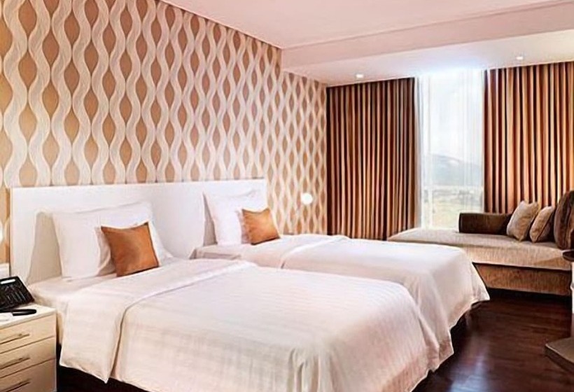 스탠다드 스튜디오, él Hotel Bandung