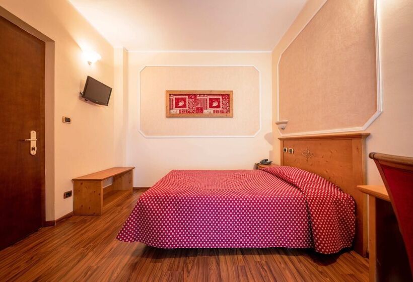 חדר סטנדרט יחיד, Elena