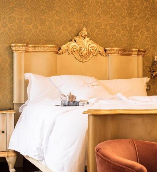 اتاق سوپریور سه تخته, Flora