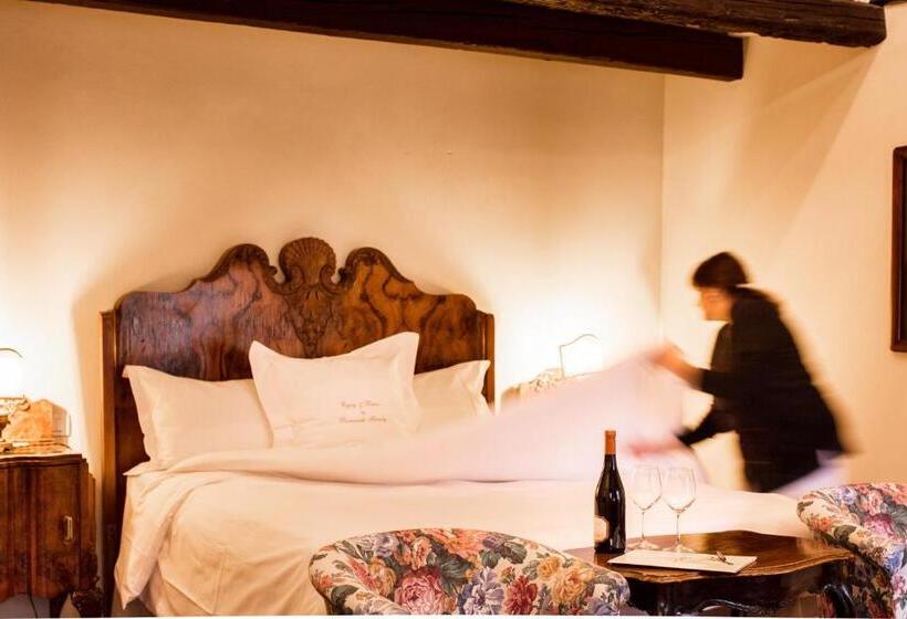 اتاق سوپریور سه تخته, Flora