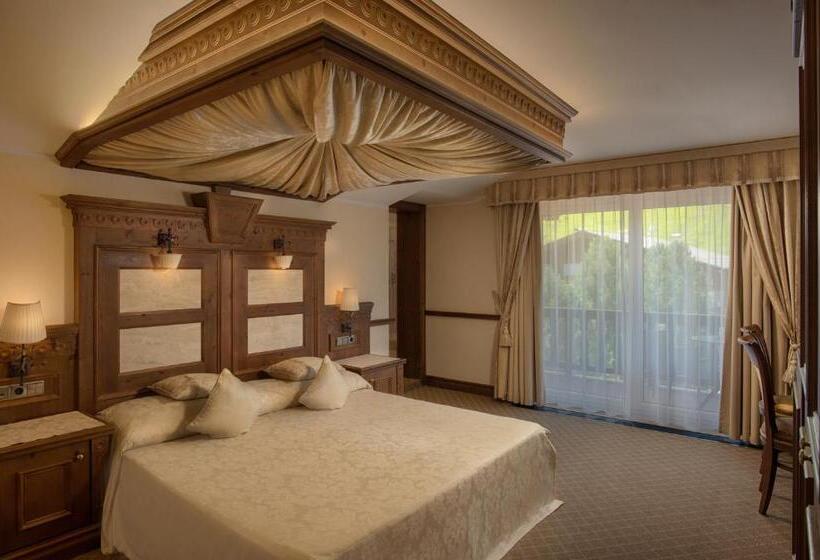 수피리어 룸, Genziana