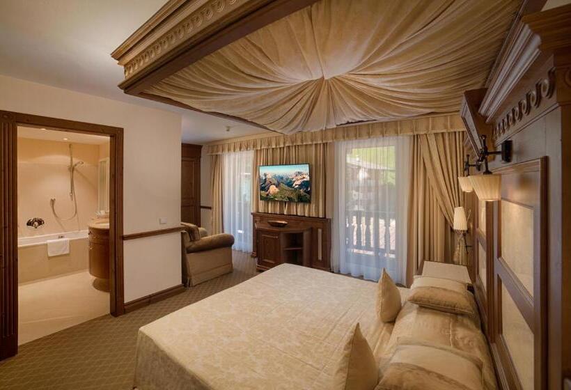 수피리어 룸, Genziana