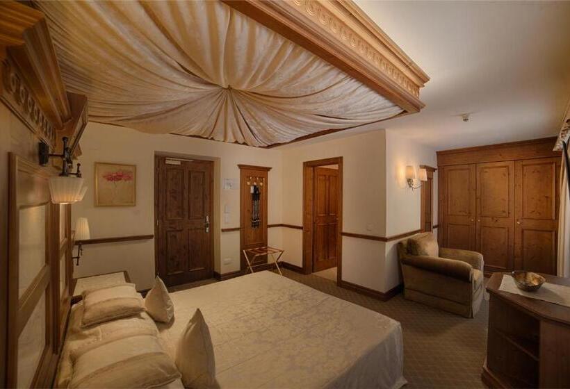 수피리어 룸, Genziana