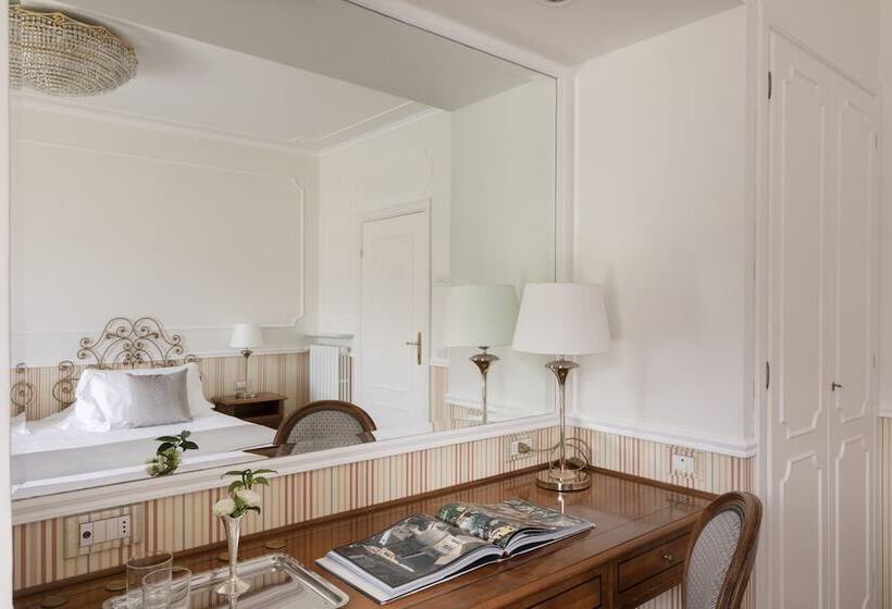 חדר סופריור נוף לפארק, Grand Hotel Miramare