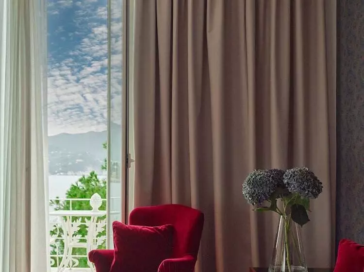 Juniorsviitti Merinäkymä, Grand Hotel Miramare