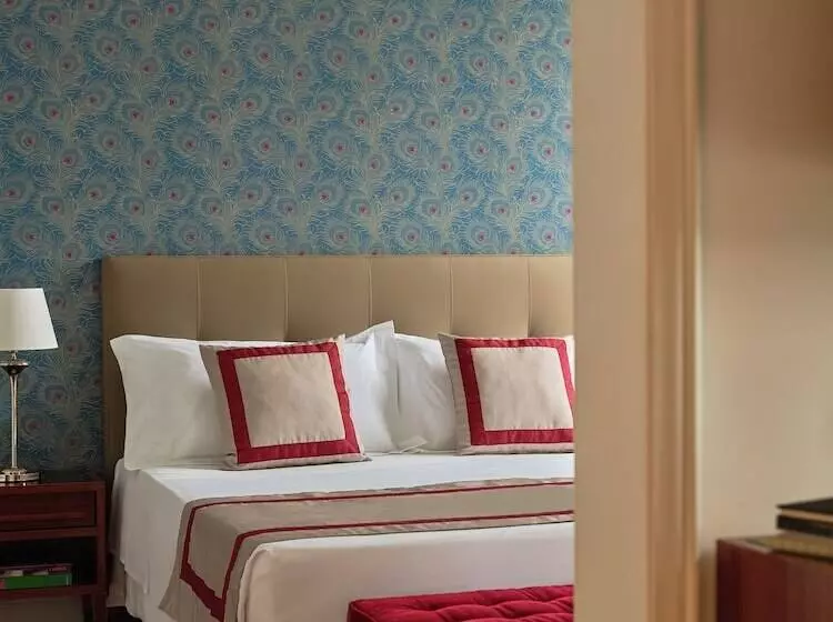 Juniorsviitti Merinäkymä, Grand Hotel Miramare