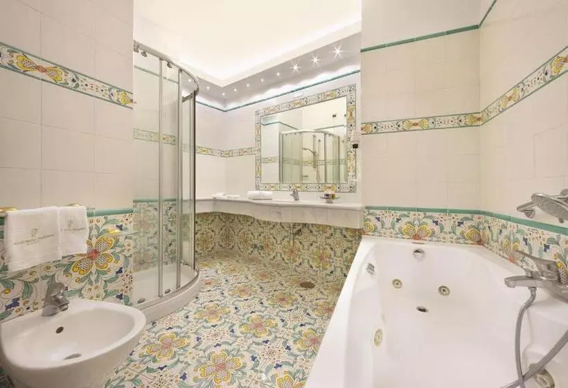 オーシャンビュージュニアスイート, Grand Hotel President