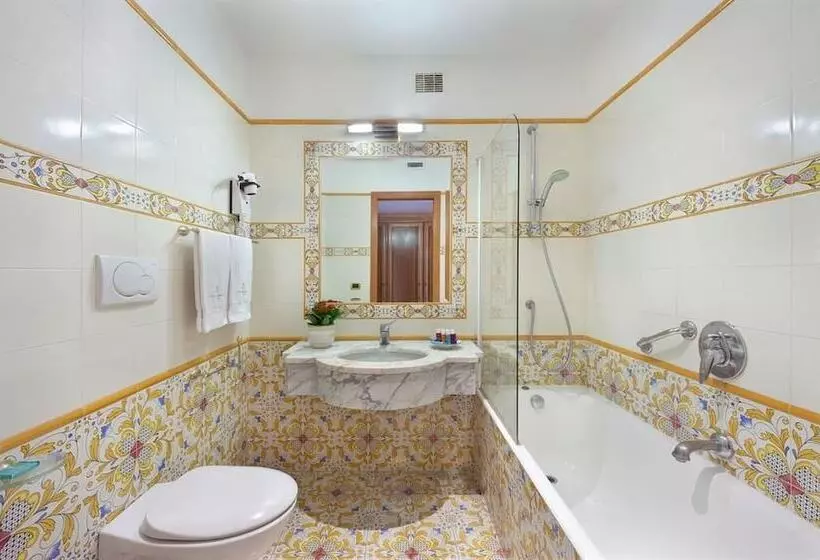 Economy-huone, Grand Hotel President