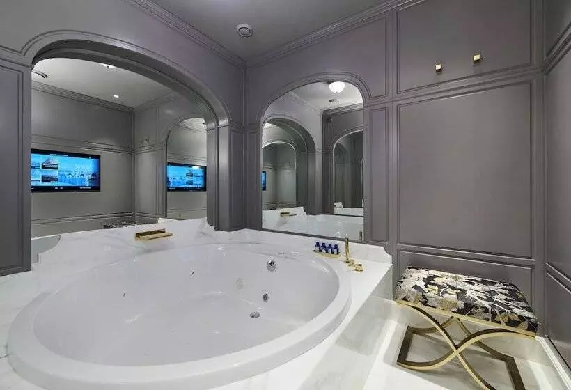 Presidenttisviitti, Grand Hotel Principe Di Piemonte