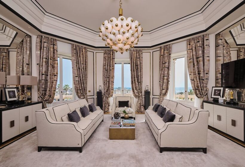 سوئیت پرزیدنت, Grand Hotel Principe Di Piemonte