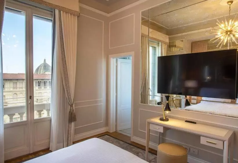 Superior-huone Sivuttainen Merinäkymä, Grand Hotel Principe Di Piemonte