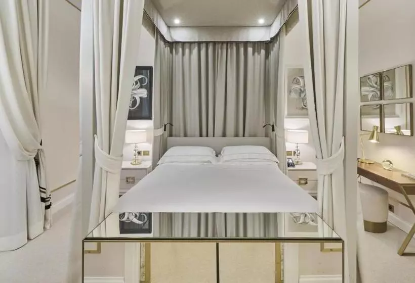 Sviitti Merinäkymä, Grand Hotel Principe Di Piemonte