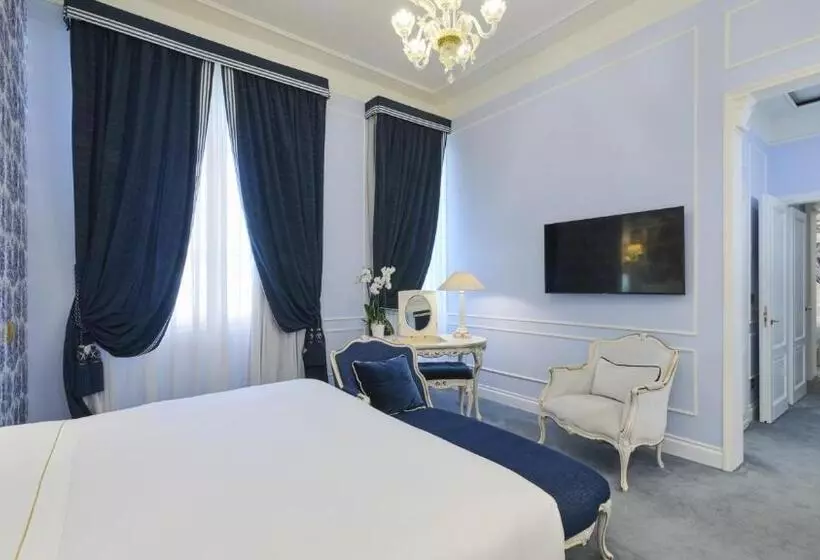 Perhehuone, Grand Hotel Principe Di Piemonte