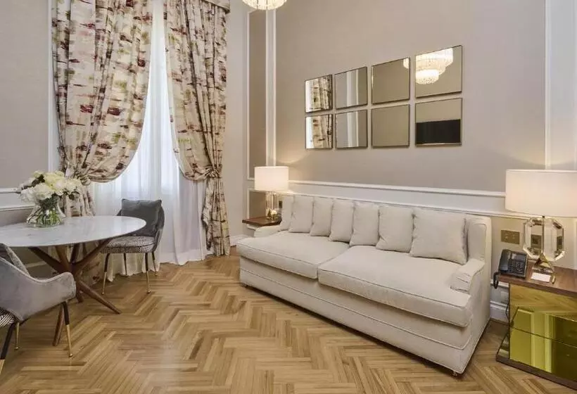 Perhehuone, Grand Hotel Principe Di Piemonte