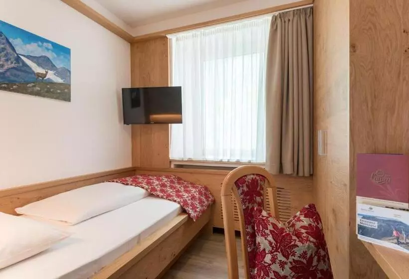 Standard Yhden Hengen Huone, Posthotel Lamm