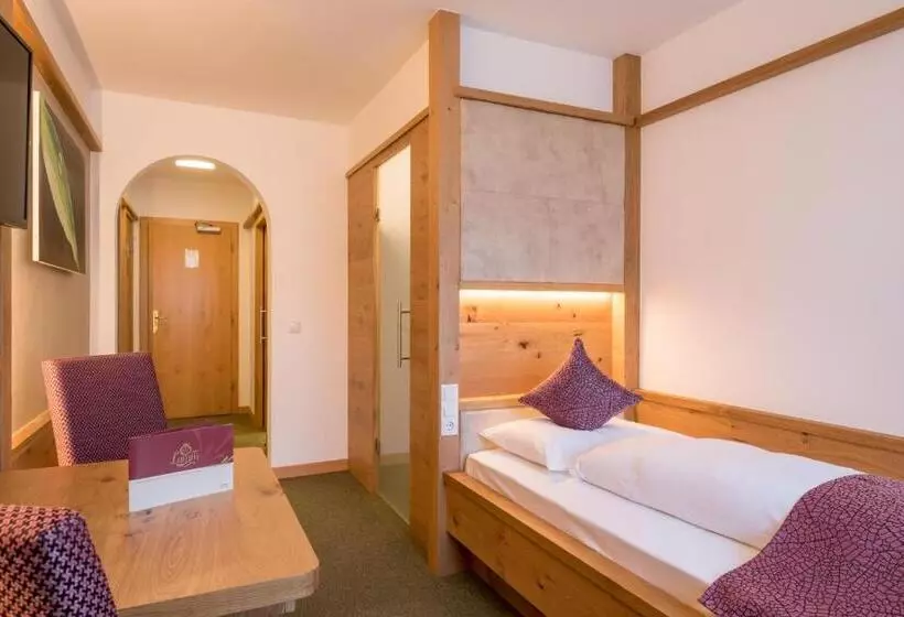 Standard Yhden Hengen Huone, Posthotel Lamm