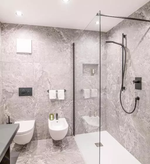 Deluxe-huone, Posthotel Lamm