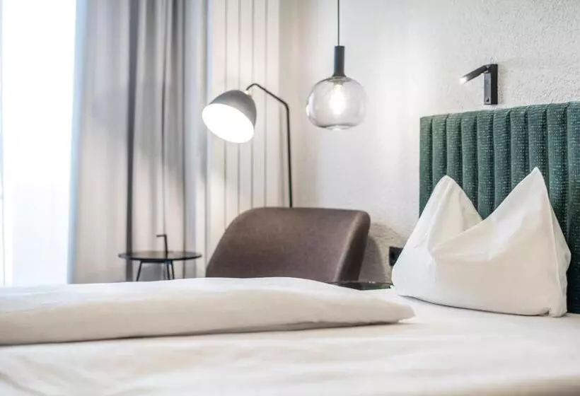 Deluxe-huone, Posthotel Lamm