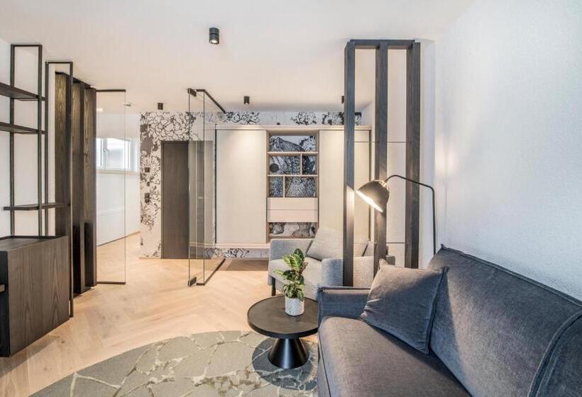 豪华套房, Posthotel Lamm