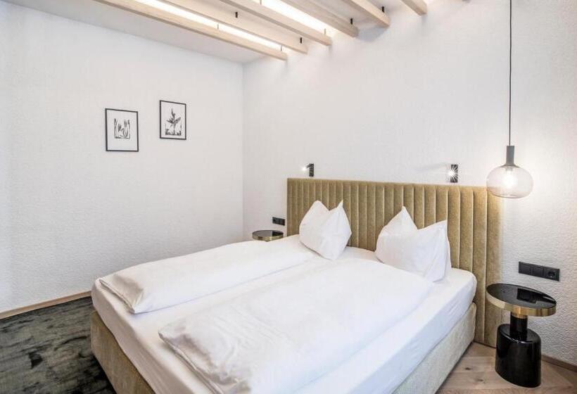 豪华套房, Posthotel Lamm