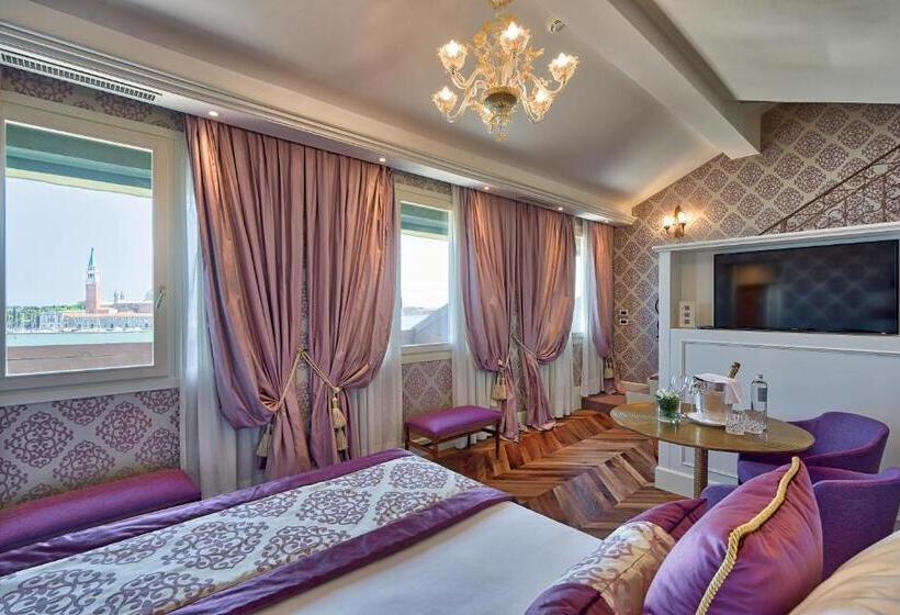 سوییت, Londra Palace Venezia