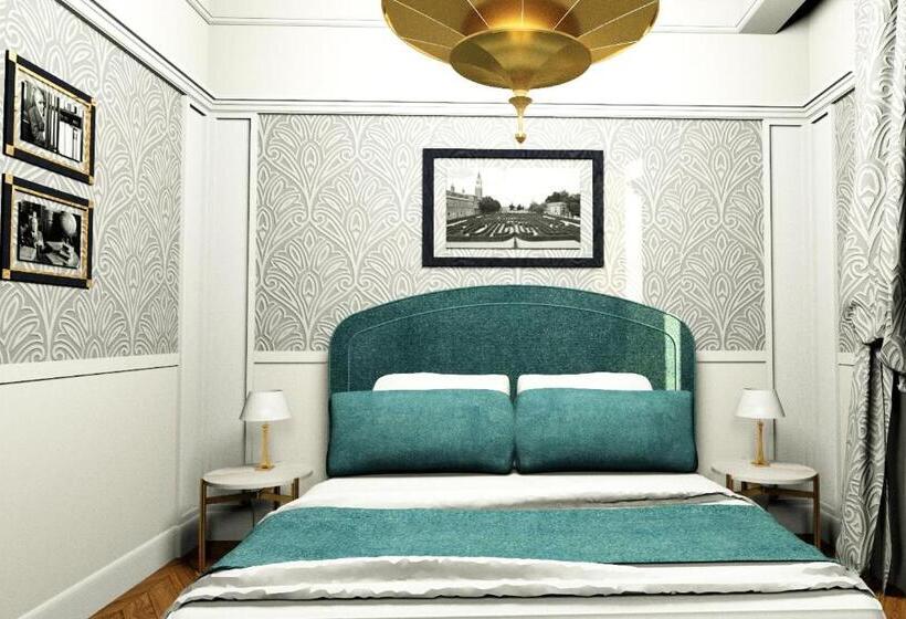 سوییت لوکس, Londra Palace Venezia