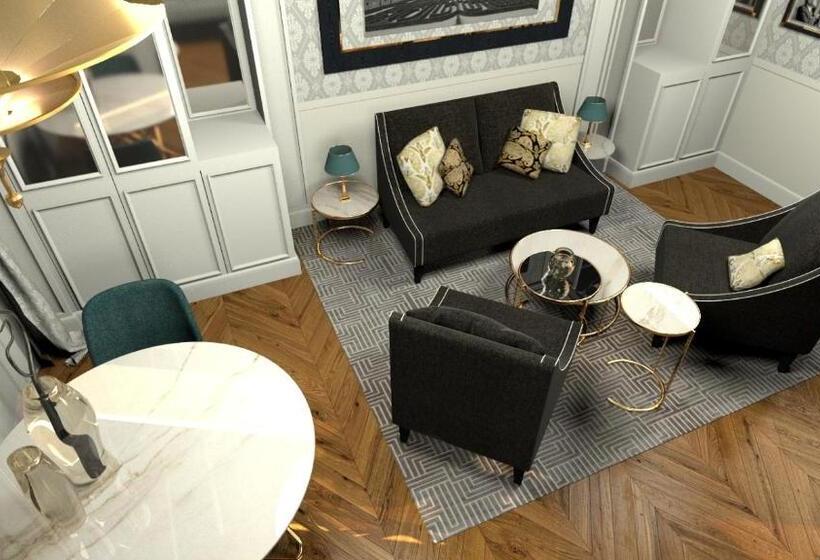 سوییت لوکس, Londra Palace Venezia