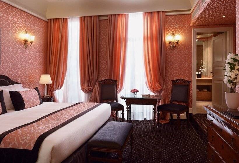 اتاق کلاسیک با چشم‌انداز شهر, Londra Palace Venezia