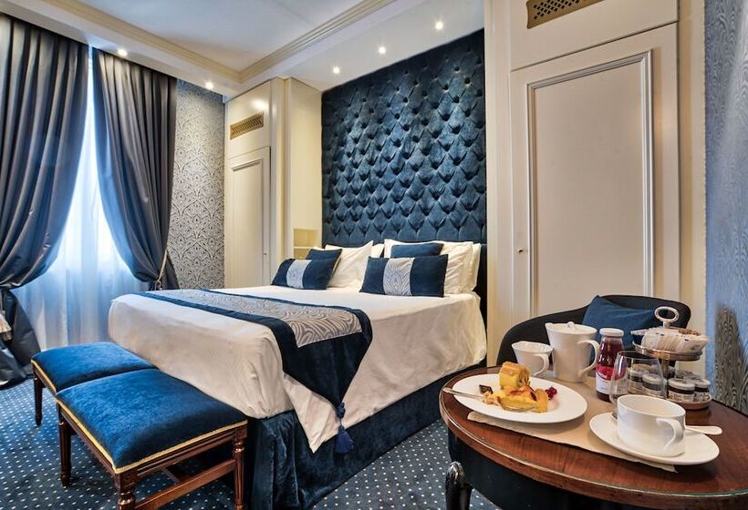 اتاق کلاسیک با چشم‌انداز شهر, Londra Palace Venezia