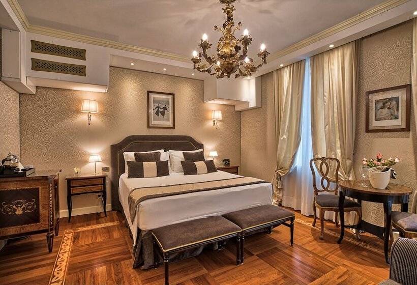 اتاق کلاسیک با چشم‌انداز شهر, Londra Palace Venezia