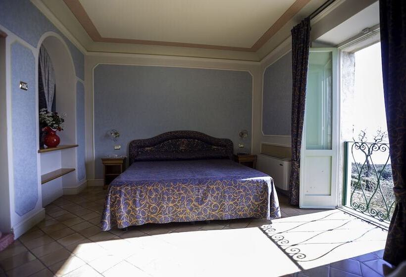 جناح, Monteconero