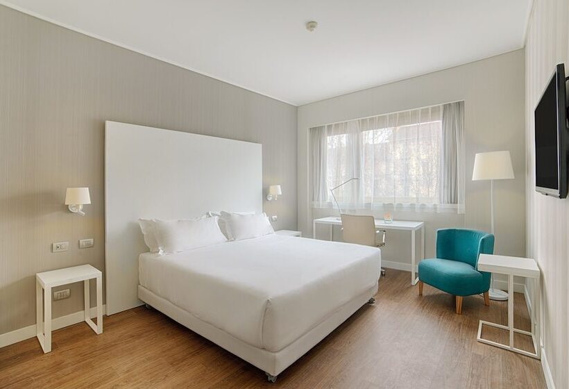 غرفة سوبيريور ثلاثية, NH Torino Centro