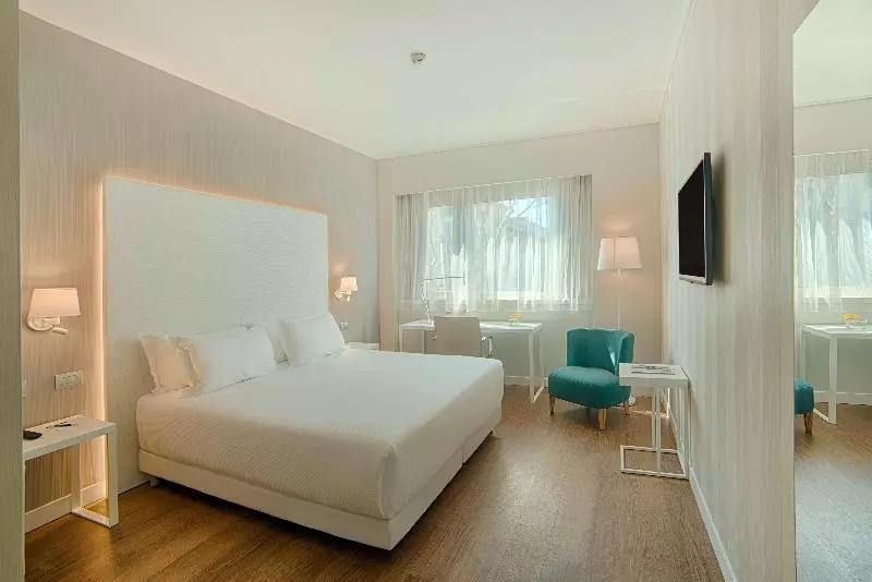 اتاق استاندارد, NH Torino Centro