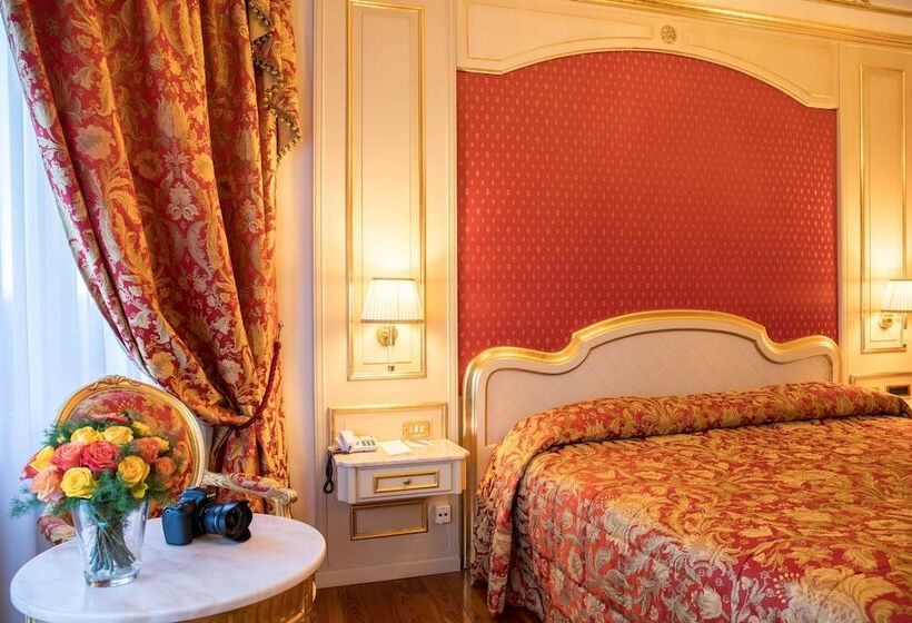 חדר סטנדרט נוף לאגם, Regina Palace