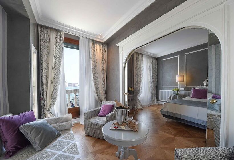 سوییت جونیور با چشم‌انداز دریاچه, Savoia & Jolanda