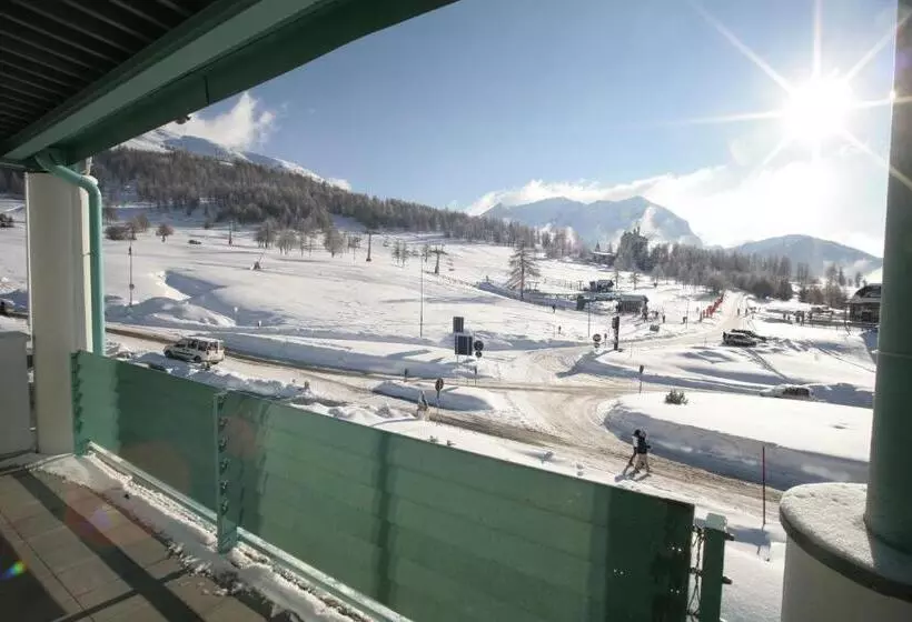 آپارتمان 2 خوابه, Th Sestriere   Villaggio Olimpico