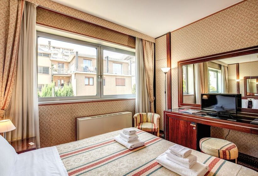 Pokój Superior, Michelangelo