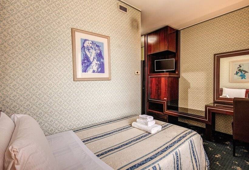 Pokój Superior Jednoosobowy, Michelangelo