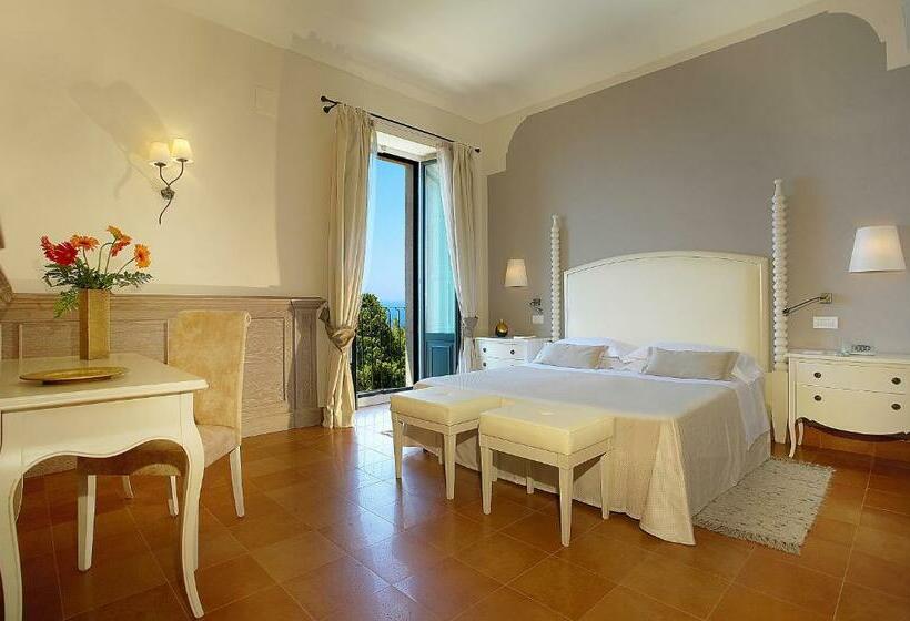 Camera Standard Vista Mare, Villa Belvedere