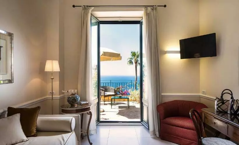 テラス付きジュニアスイート, Villa Belvedere