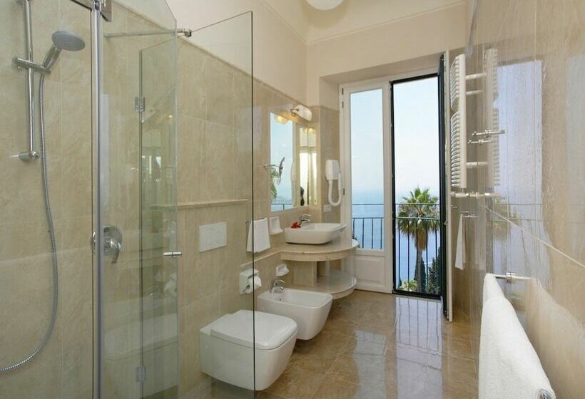 Camera Classica Vista Mare, Villa Belvedere